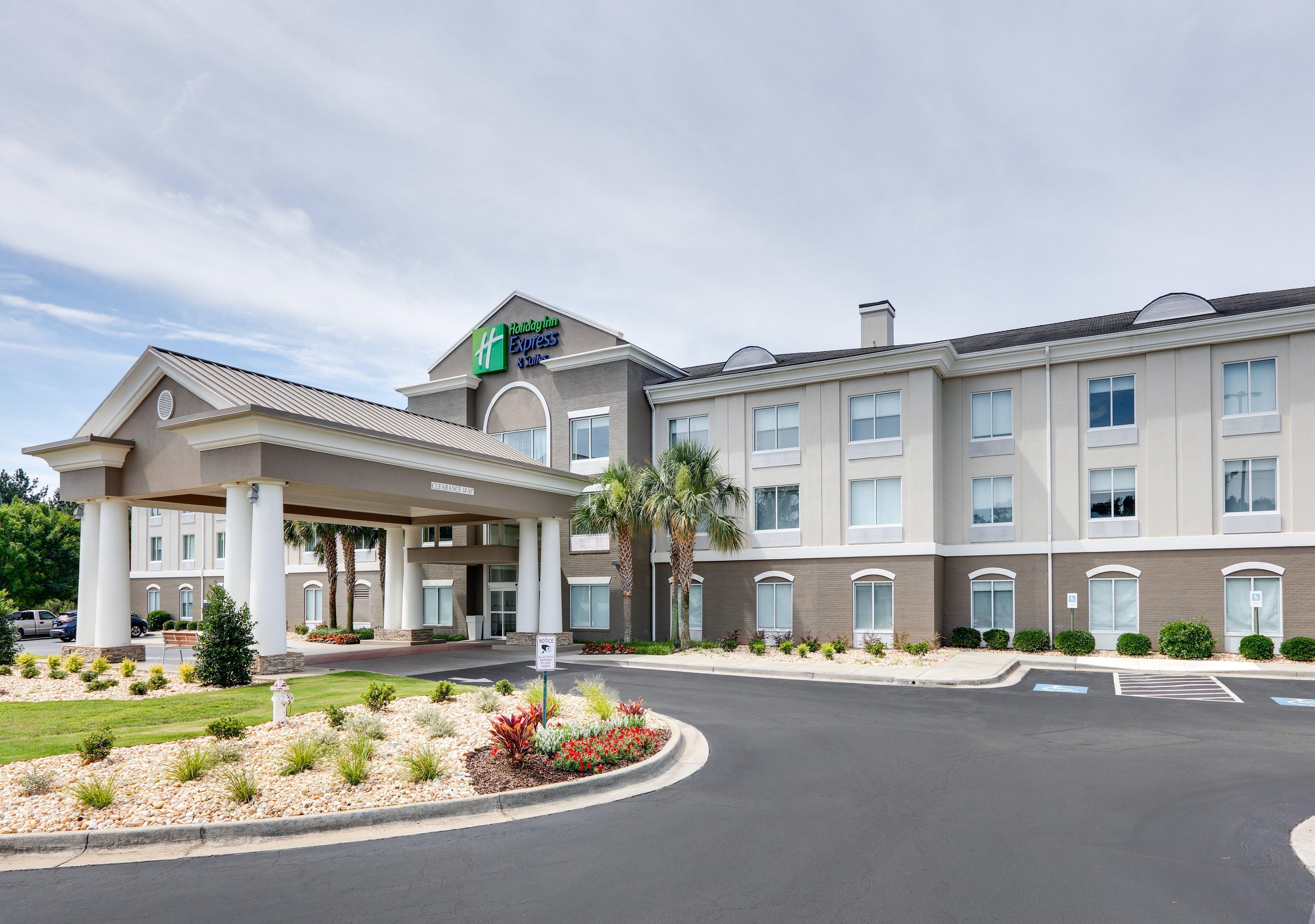 Holiday Inn Express Hotel & Suites Dublin By Ihg Экстерьер фото