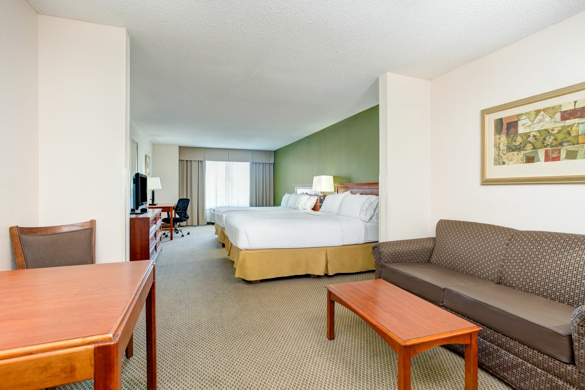 Holiday Inn Express Hotel & Suites Dublin By Ihg Экстерьер фото